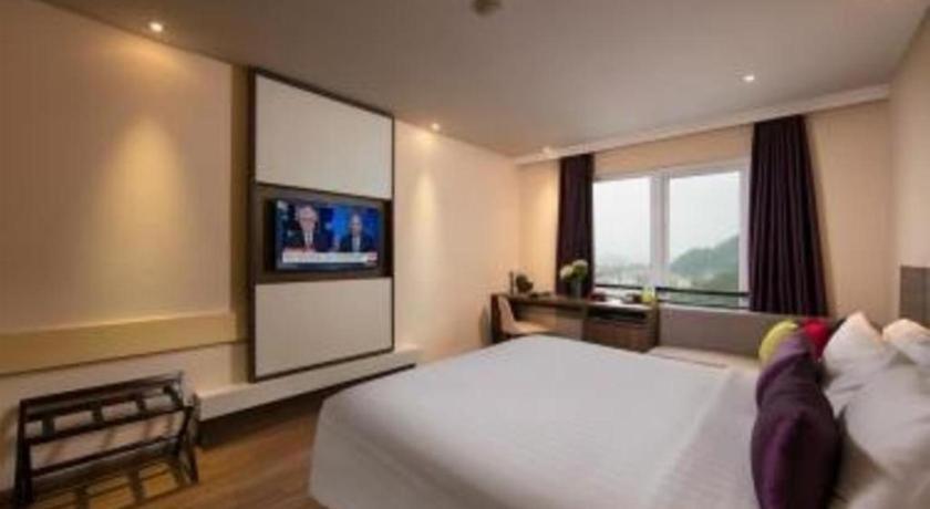 Halong Pearl Hotel Ha Long Exterior photo